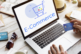 Understanding-the-Different-Types-of-eCommerce-Platforms